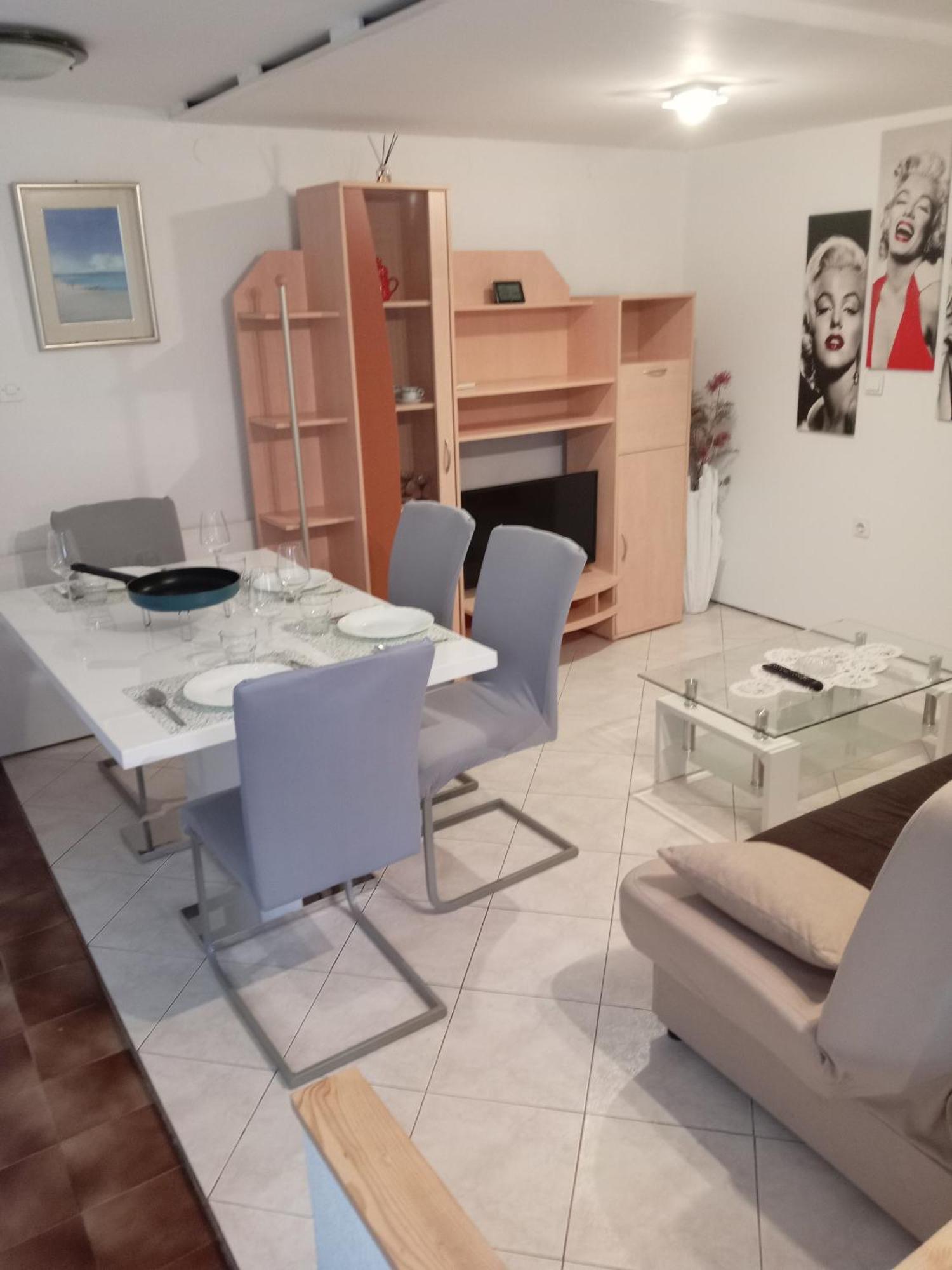 Apartment Lili